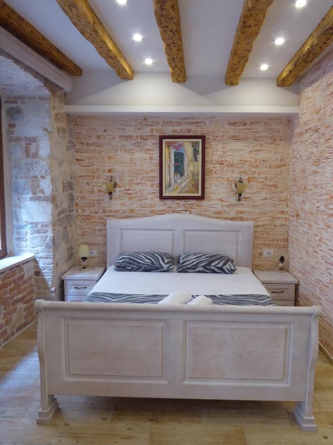 Apartments Dukic Котор Экстерьер фото
